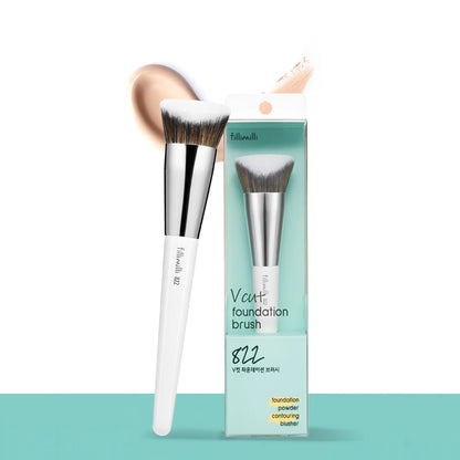 [FILLIMILLI] Fillimilli V Cut Foundation Brush 822 - SFOILER