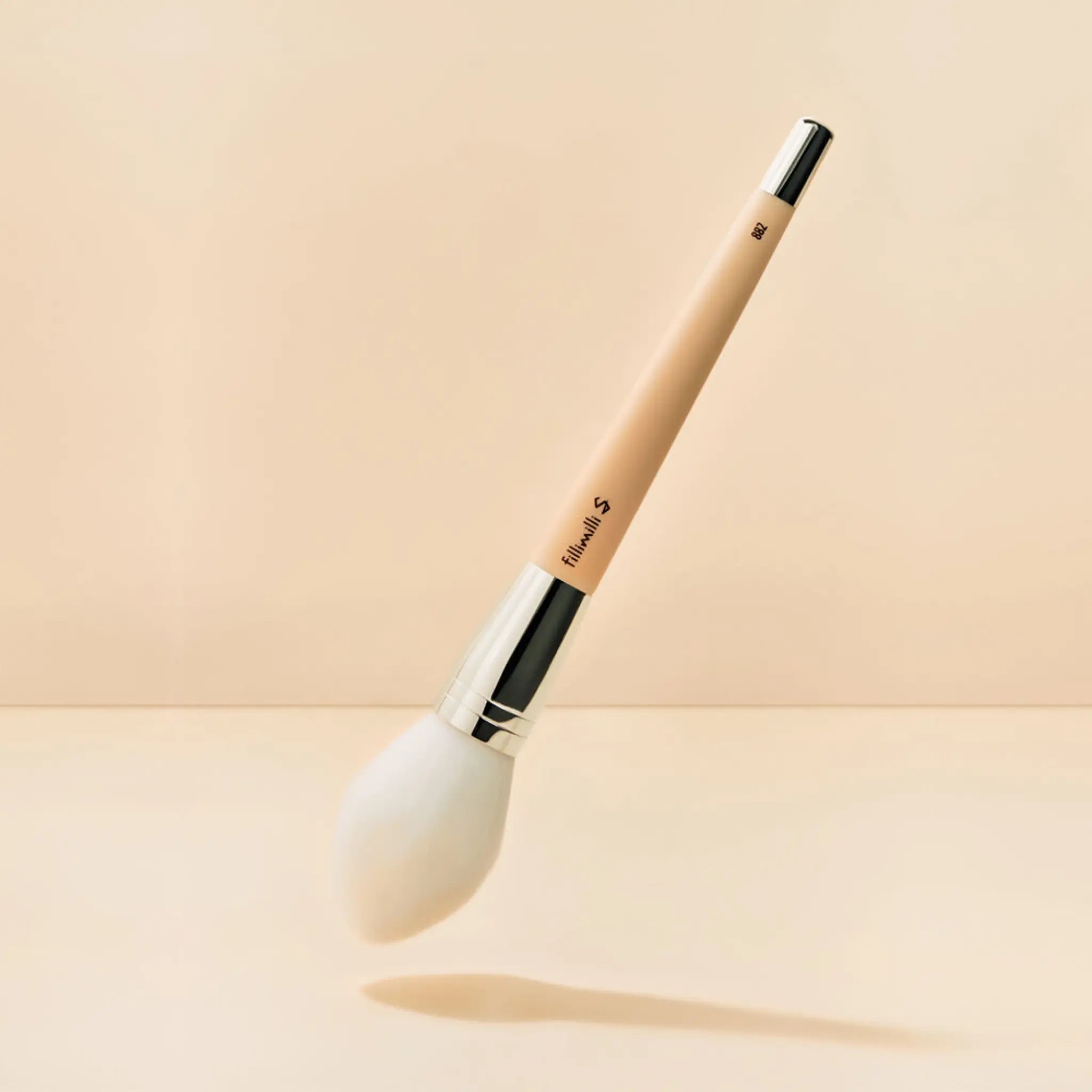 [FILLIMILLI] Fillimilli S Silky Powder Brush 882(M) - SFOILER