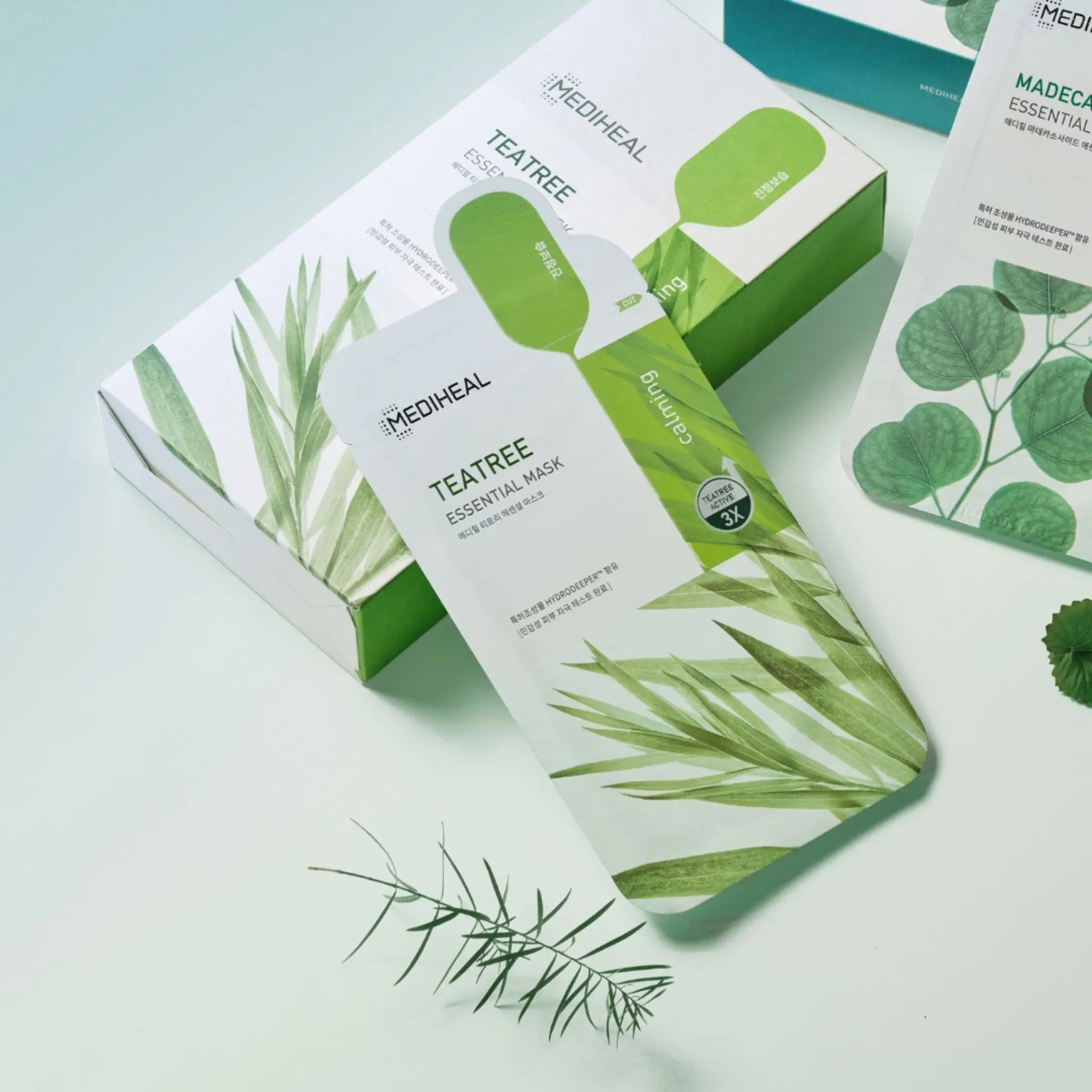 [MEDIHEAL] Tea Tree Essential Mask Sheet Holiday Edition - SFOILER