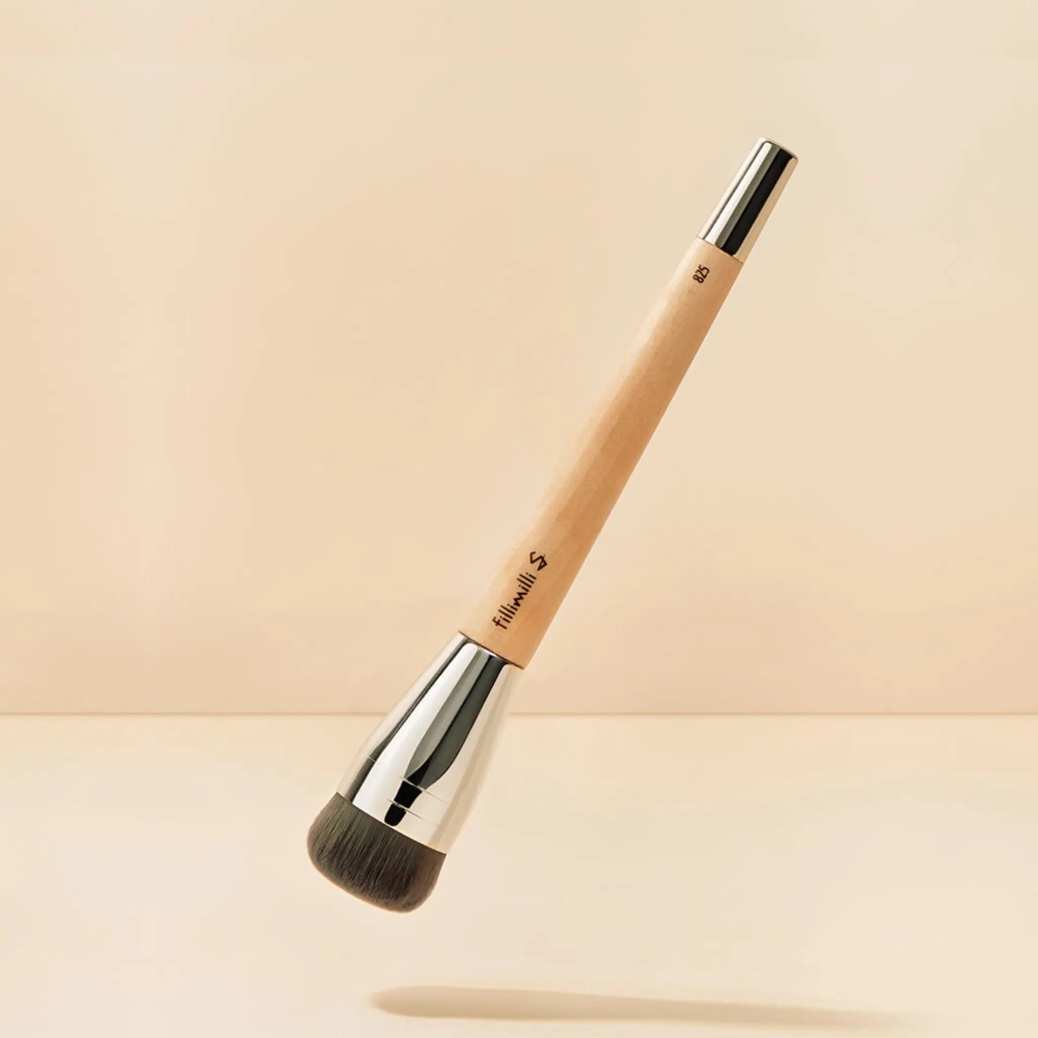 [FILLIMILLI] Fillimilli S Full Cover Foundation Brush 825 - SFOILER