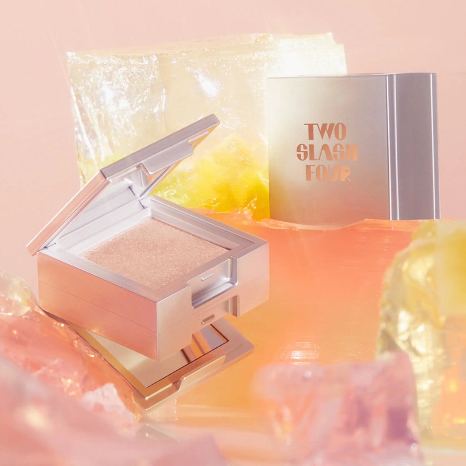 [TWO SLASH FOUR] Strobing Face Cube Peach Special Set  3.4g - SFOILER